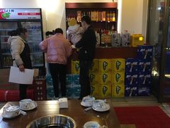 大堂-岳记兴隆·青城腊排铜火锅(融创店)