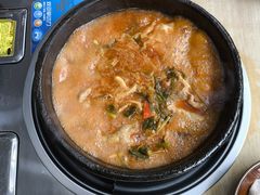 -钱摊摊安顺夺夺粉火锅(宏大广场店)