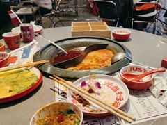 -生活如沸·顺德水牛奶火锅(大学路店)