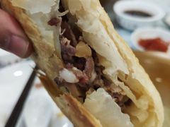-李春秋驴肉火烧总店