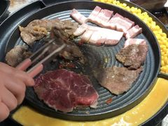 -三国惹火烤肉·中日韩烤肉集合店(百草路店)
