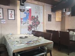 卡座-羊家胡同·龙虾烧烤火锅(龙汇路店)