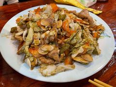 泡菜炒肉-土菜水饺村(宁夏路店)