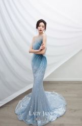 -Lady  Jane高端婚纱礼服馆
