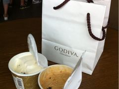iphone_upload_pic-GODIVA(万象城店)