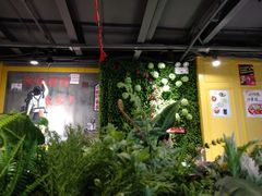 大堂-钢管厂五区小郡肝串串香(奥克斯广场锦城万达店)