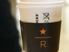 燕麦奶拿铁-星巴克臻选(北京世贸天阶店)