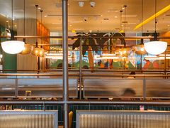 面包甜点陈列柜-润园四季椰子鸡火锅(南山海岸城店)