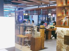 -呷哺呷哺(万达新世界店)