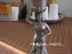 吸引人的烛台-小白桦西餐厅