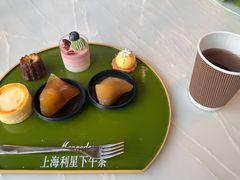 -奔驰上海利星(七宝店)