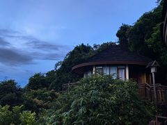 -三亚亚龙湾人间天堂鸟巢度假村