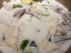 -滇香肴·云南菜蒸汽石锅鱼(云南北路店)