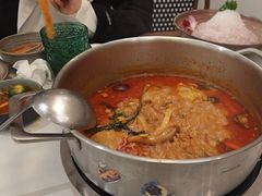 -喃喃椰·糟粕醋·椰子鸡火锅(七堡花园店)
