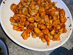 宫保鸡丁-华盛园卷子王农家菜水库鱼