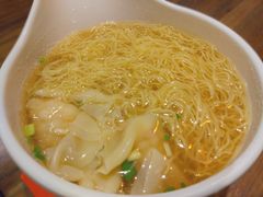 -新大咀港式茶餐厅(宝山万达店)