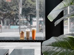 -喜茶(深圳万象城黑金店)