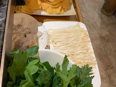 -仄园围炉坊·牛肉火锅·汕头卤水火锅(蛇口店)