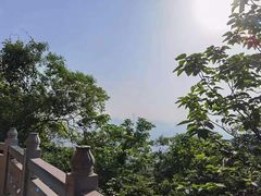 -灵岩山风景区