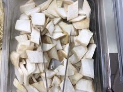 鸡腿菇-荣吉招牌自助骨头锅(顾乡店)