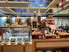 -大中华希尔顿酒店-念自助餐·嗨啤·小龙虾