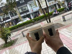 热拿铁-麻雀咖啡SPARROW COFFEE(十全街店)