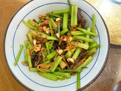 -壹湖两岸·鱼鲜山里菜(东江湖店)