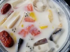 -海口骑楼小吃街