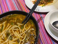 -香巴拉云南餐厅(华莱坞店)