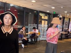 -麦当劳(国家体育场南路店)