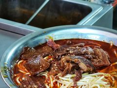 -薛记襄阳香辣牛肉面(平安路店)