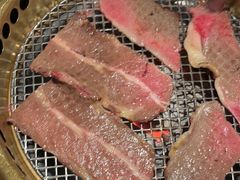 -铭牛烧肉·和牛海鲜自助(高新月牙湖店)