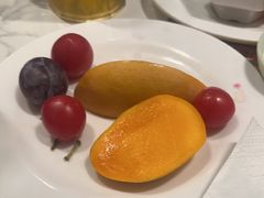 -金马门国际美食百汇(珞喻路店)