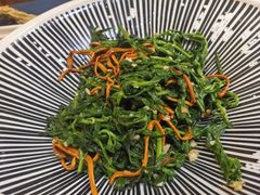 -伊带伊路新疆美食府(呼家楼店)