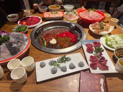 -城墙拐拐火锅(三峡广场黑金冠店)