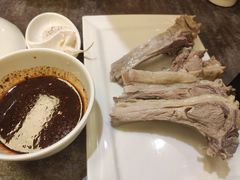 手抓羊肉半斤-贯贯吉·清真餐厅(浙江中路店)