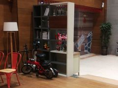 -湛江远扬YOUNG咖啡主题酒店(赤坎老街店)