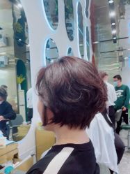 -卡尔诗·科技美肤连锁