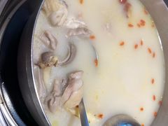 胡椒猪肚鸡-淼福猪肚鸡·椰子鸡火锅(大沙地店)