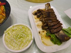 -金时代顺风大酒店(临港百联店)