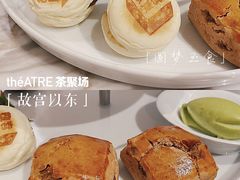 -théATRE 茶聚场(王府中環店)