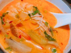 冬阴功虾汤-Local泰莲庭(虹鳟鱼店)