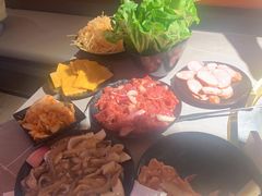 -石记东北风味烤肉店(子固路店)