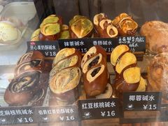 -面包日报