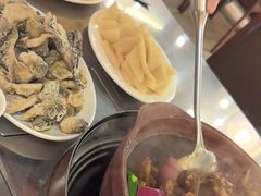 -胡须佬鸡煲四季火锅店(石厦西村直营店)
