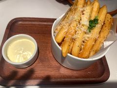 -阿妮叶李(光谷世界城店)