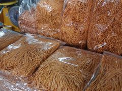 -瓦洛洛传统市场