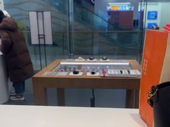 -Apple授权专营店(宝山万达店)
