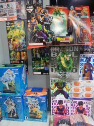 -逝水玩具折扣店