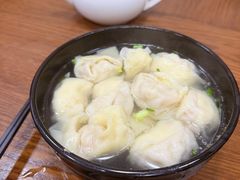 三鲜大馄饨-万寿斋(山阴路店)